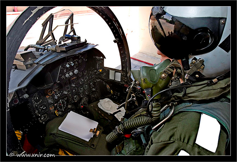 Illustration for article titled The Amazing Saga Of How Israel Turned Its F-15s Into Multi-Role Bombers